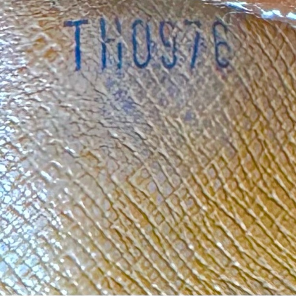 Louis Vuitton Monogram Sarah Wallet - Picture 13 of 14